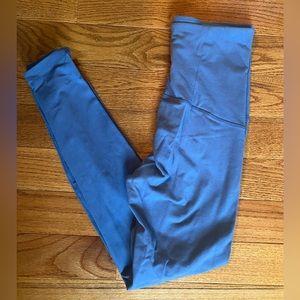 Old navy postpartum leggings.